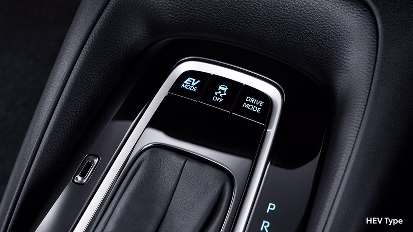 new-corolla-altis-hybrid-ev-mode