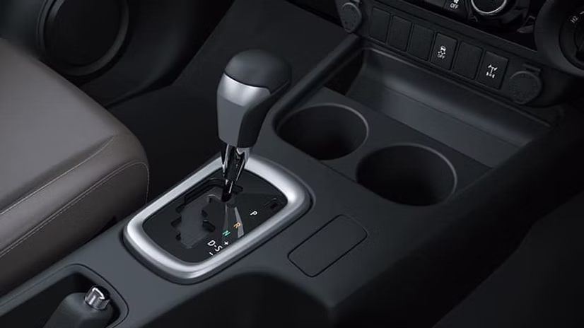 hilux-d-cab-transmisi